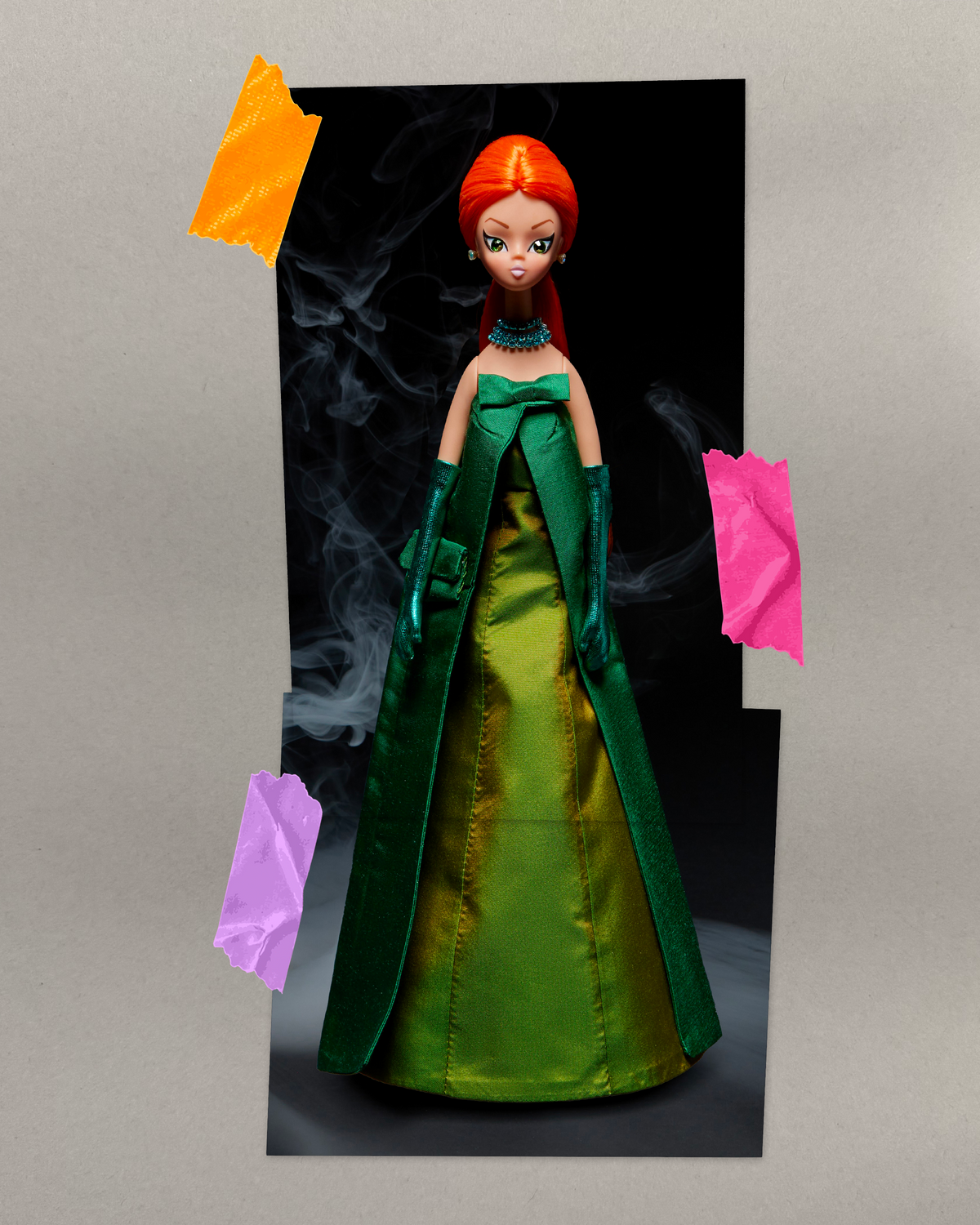 Ritzy dressed in green "Soiréette"