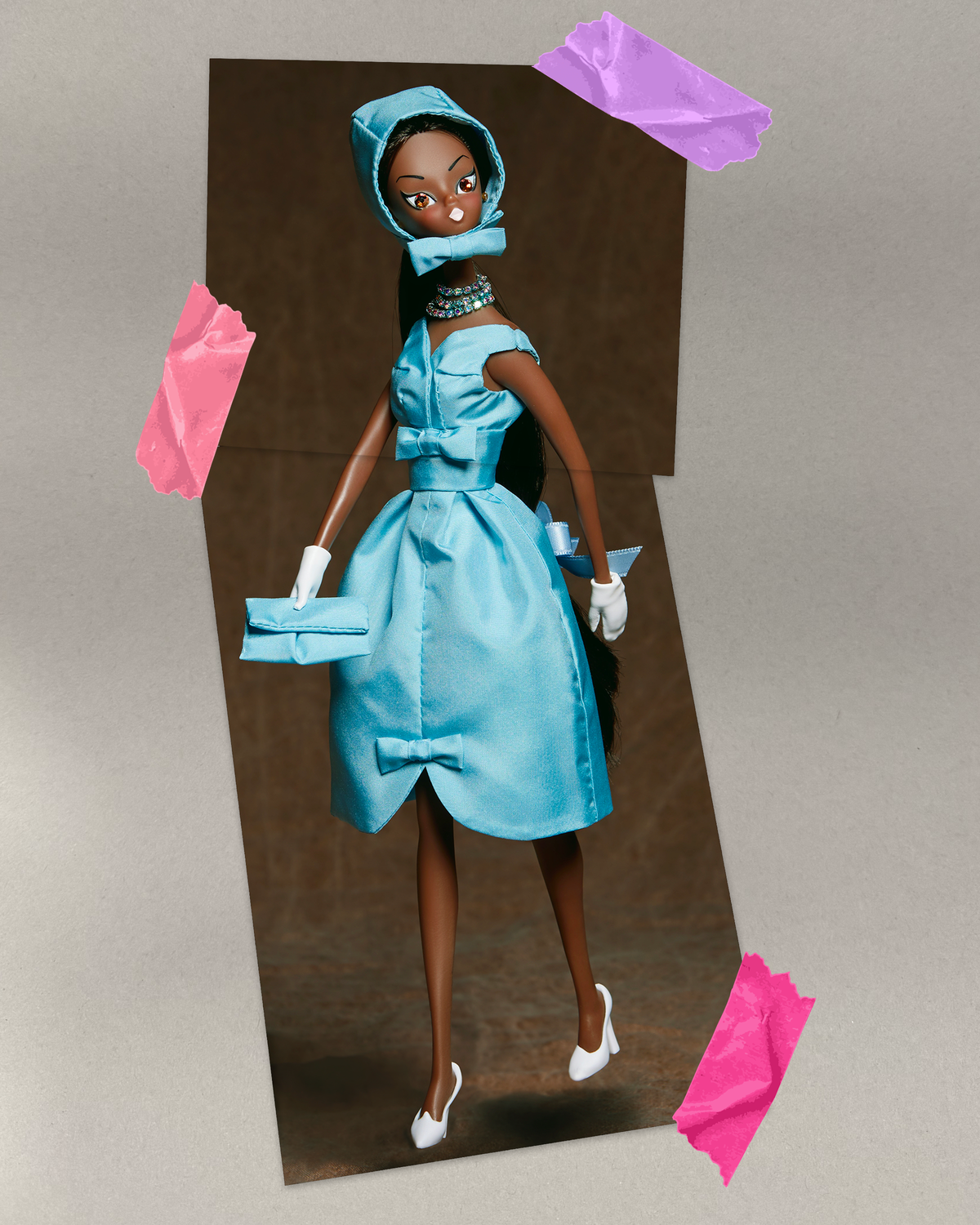 Marni dressed in blue "Bonnette"