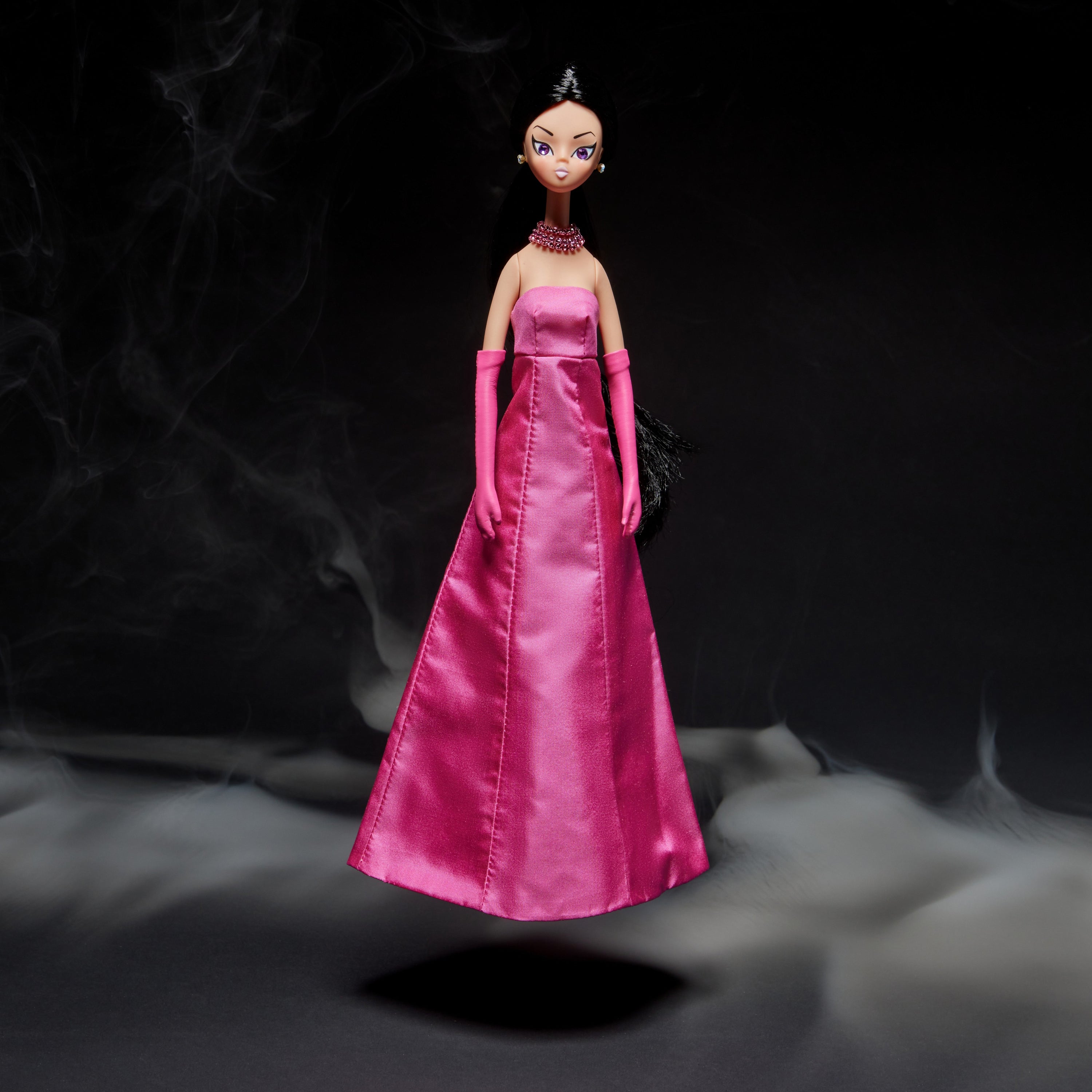 Lilac dressed in red & pink "Soiréette"
